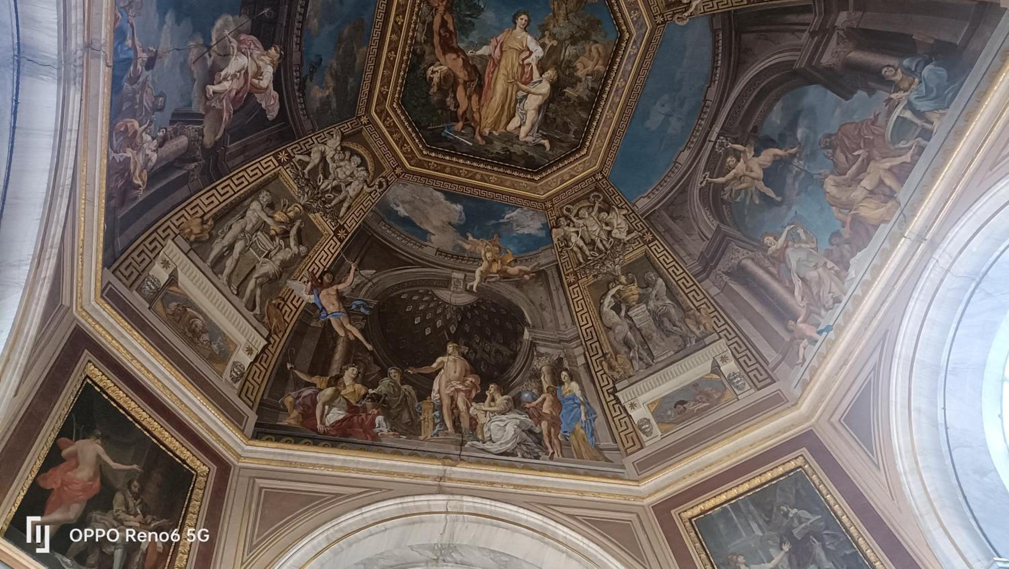 House 4 Mori, Rome